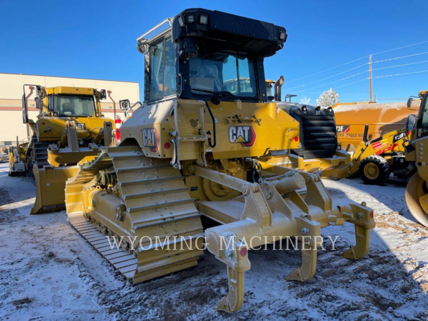 2022 Caterpillar D5 LGP Dozer