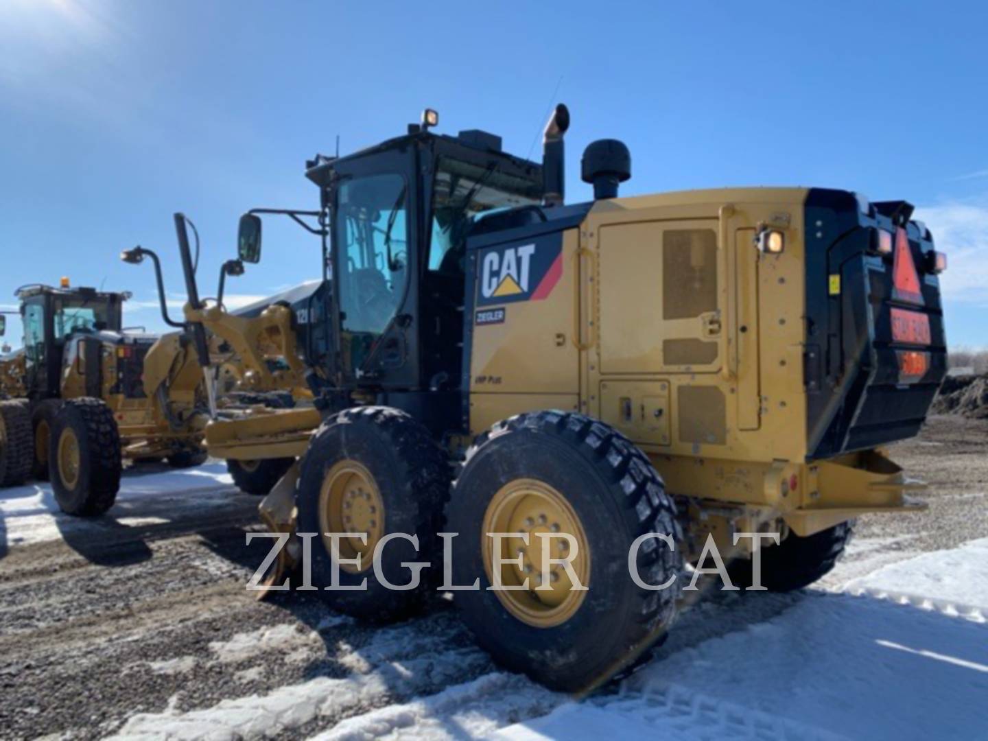 2014 Caterpillar 12M2 Grader - Road