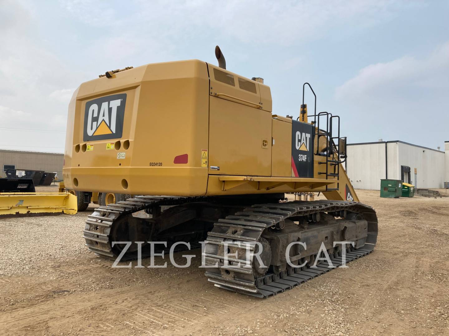 2015 Caterpillar 374F Excavator