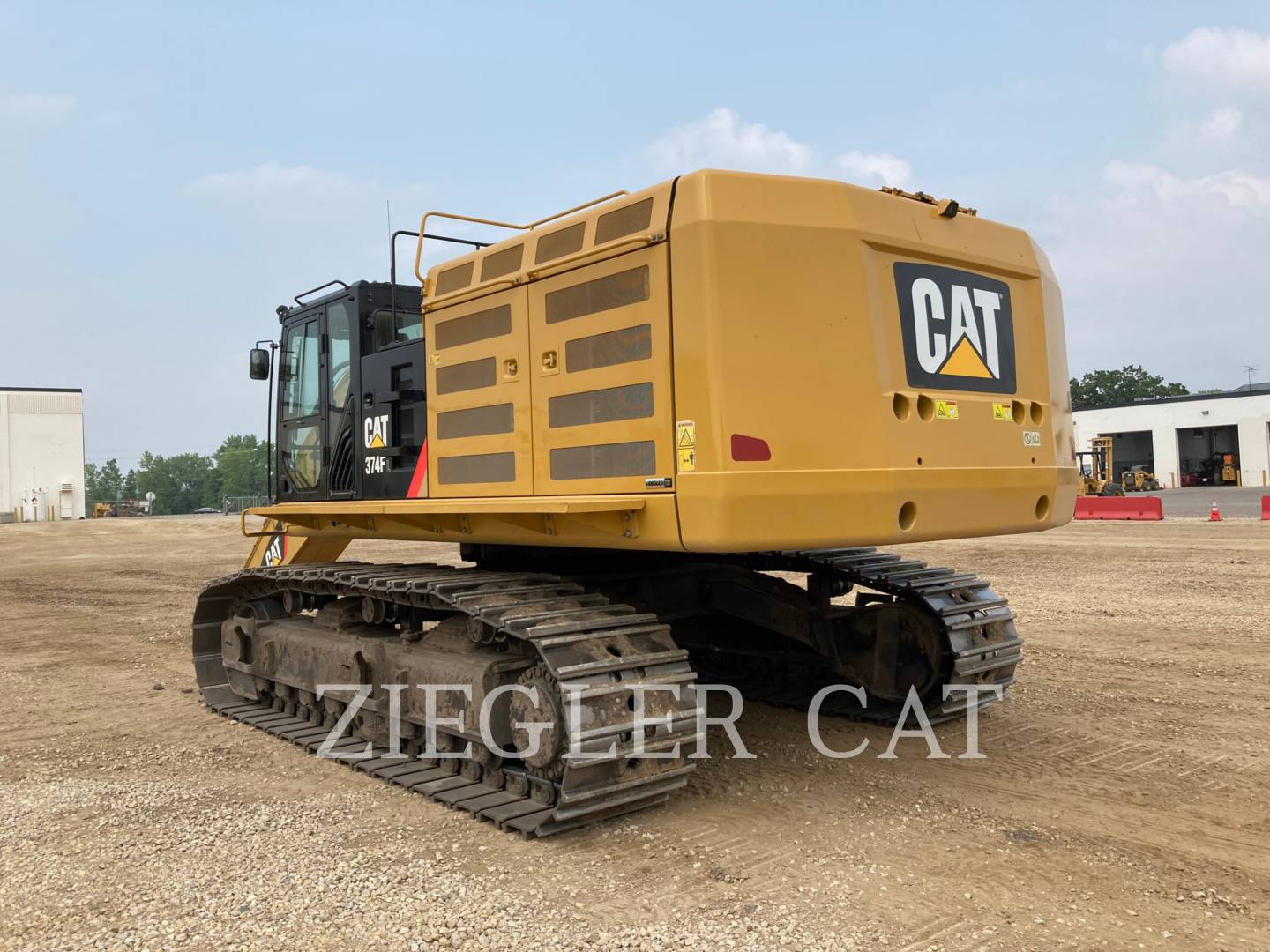 2015 Caterpillar 374F Excavator