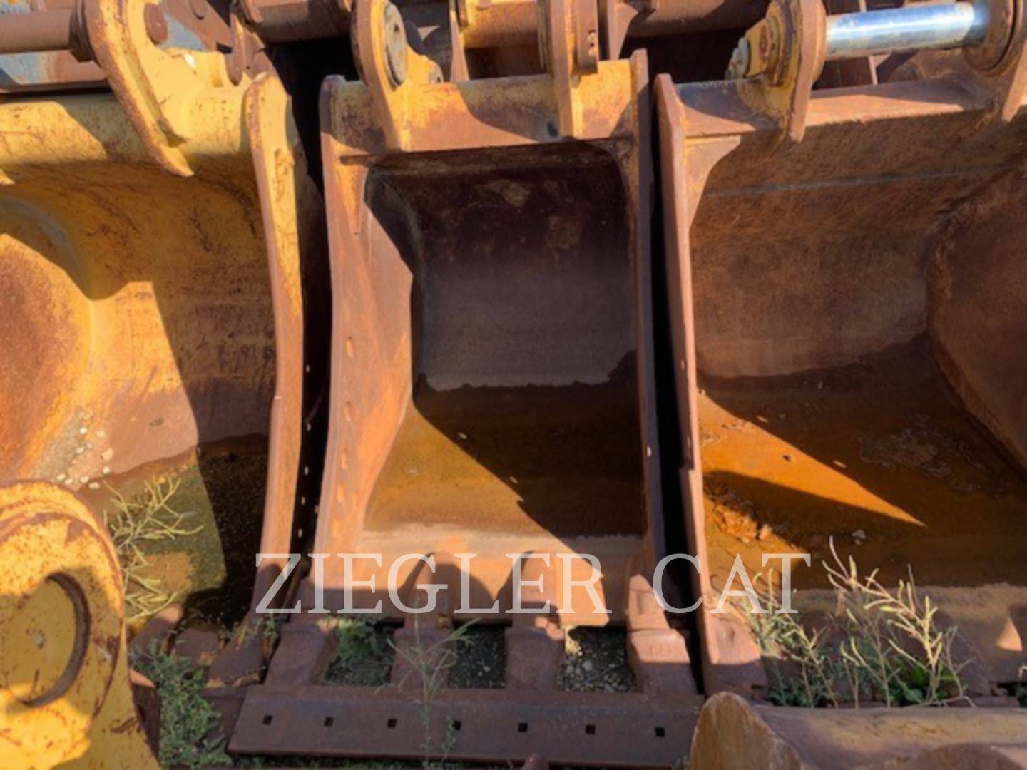 2010 Caterpillar DBLINK42"DIGBUCKET Bucket