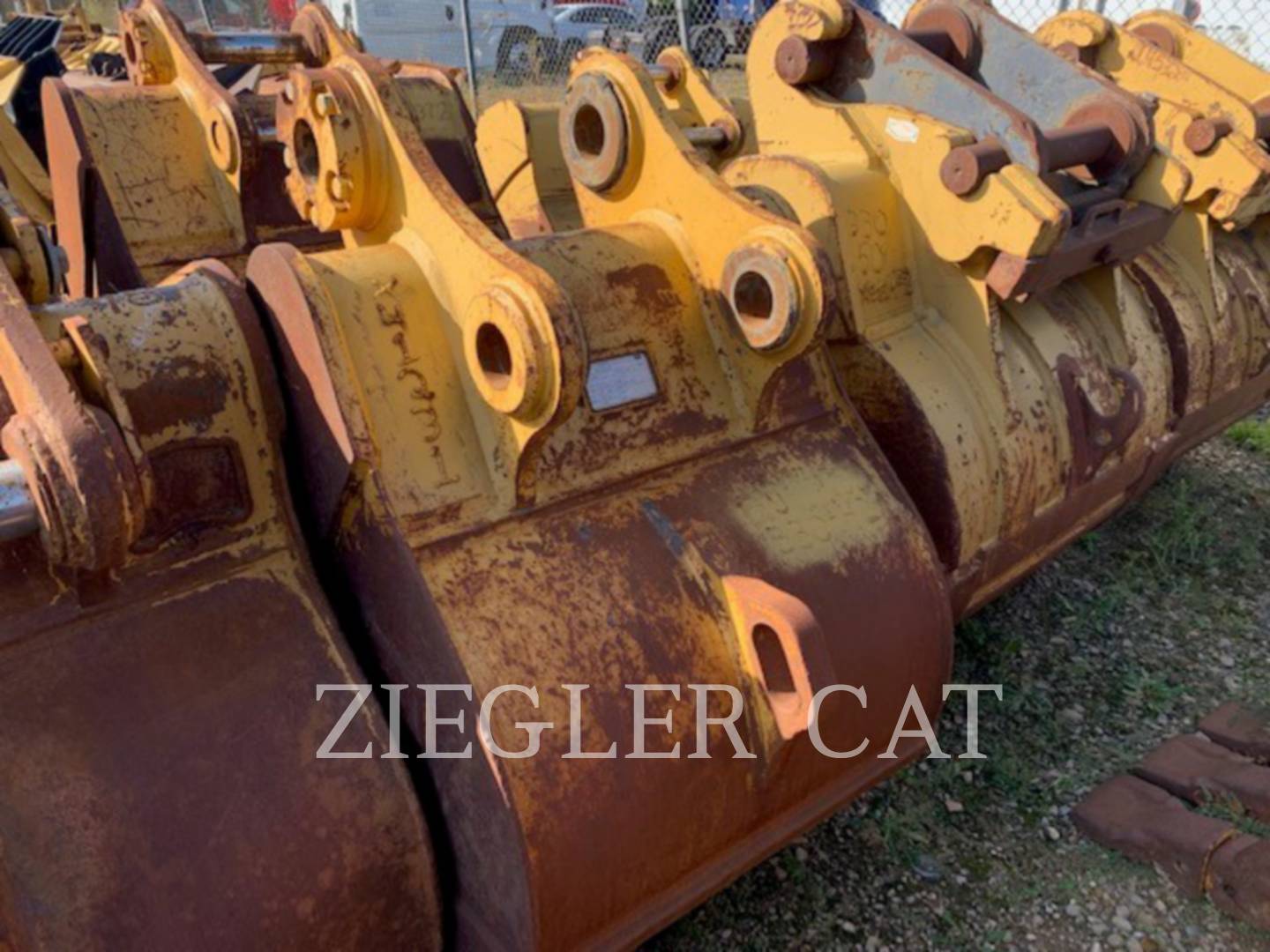 2010 Caterpillar DBLINK42"DIGBUCKET Bucket