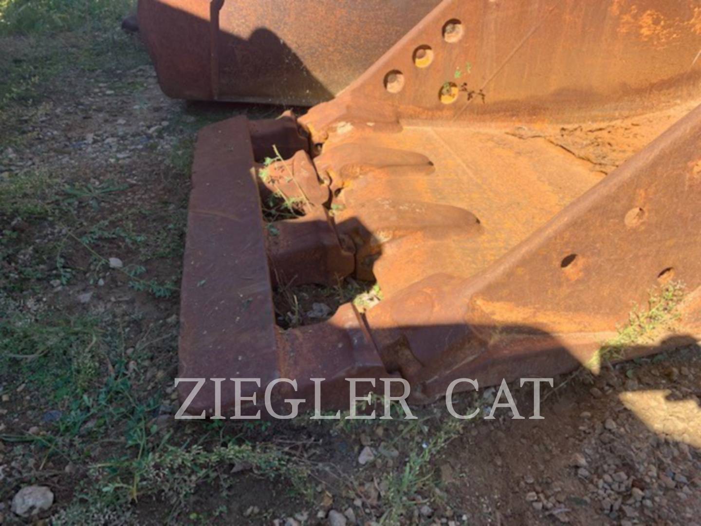 2010 Caterpillar DBLINK42"DIGBUCKET Bucket