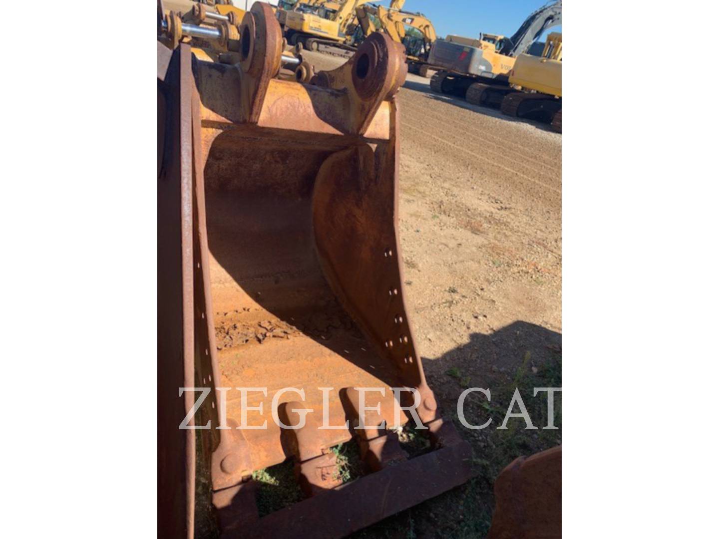 2010 Caterpillar DBLINK42"DIGBUCKET Bucket