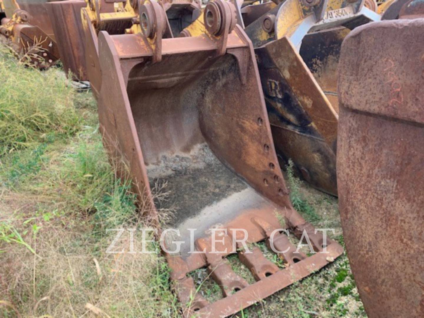 2010 Caterpillar CBLINKAGE42"BUCKET Bucket