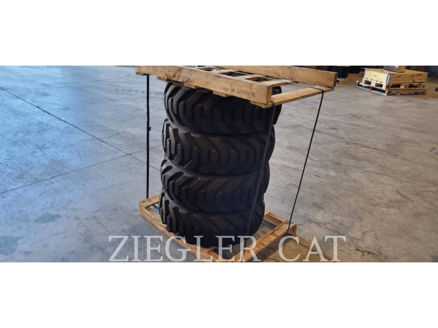 Caterpillar SKID STEER RIMS/TIRES Misc