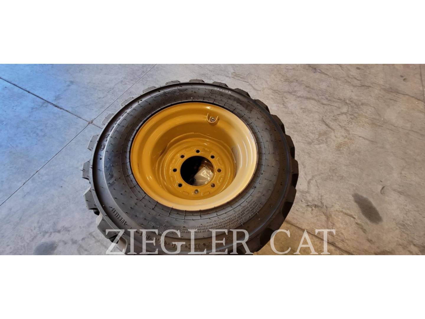 Caterpillar SKID STEER RIMS/TIRES Misc