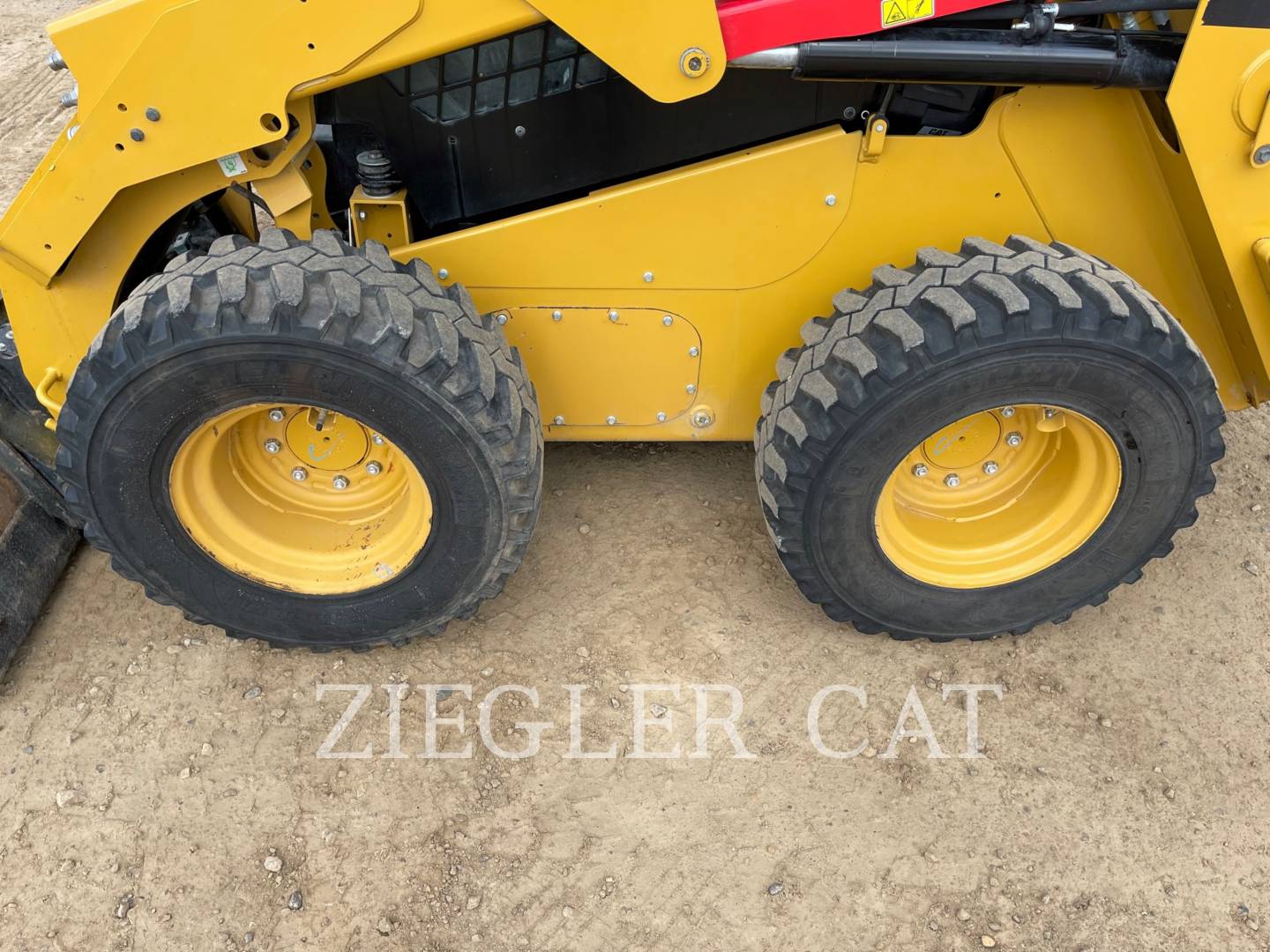 2019 Caterpillar 246D Skid Steer Loader