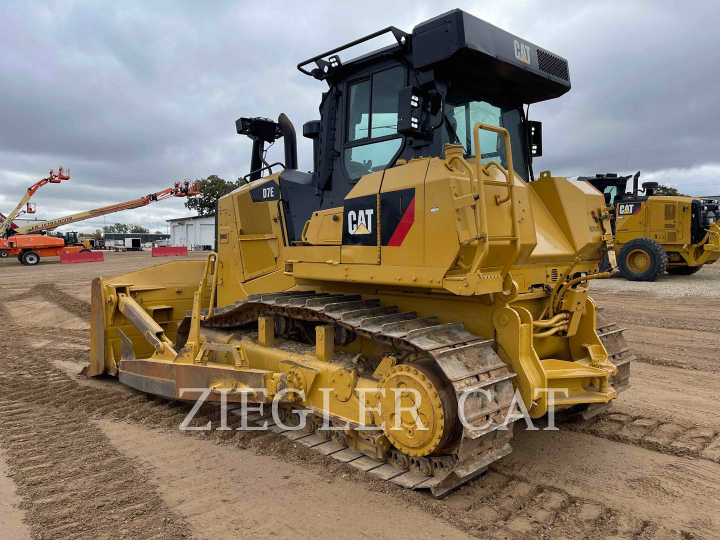 2015 Caterpillar D7E Dozer