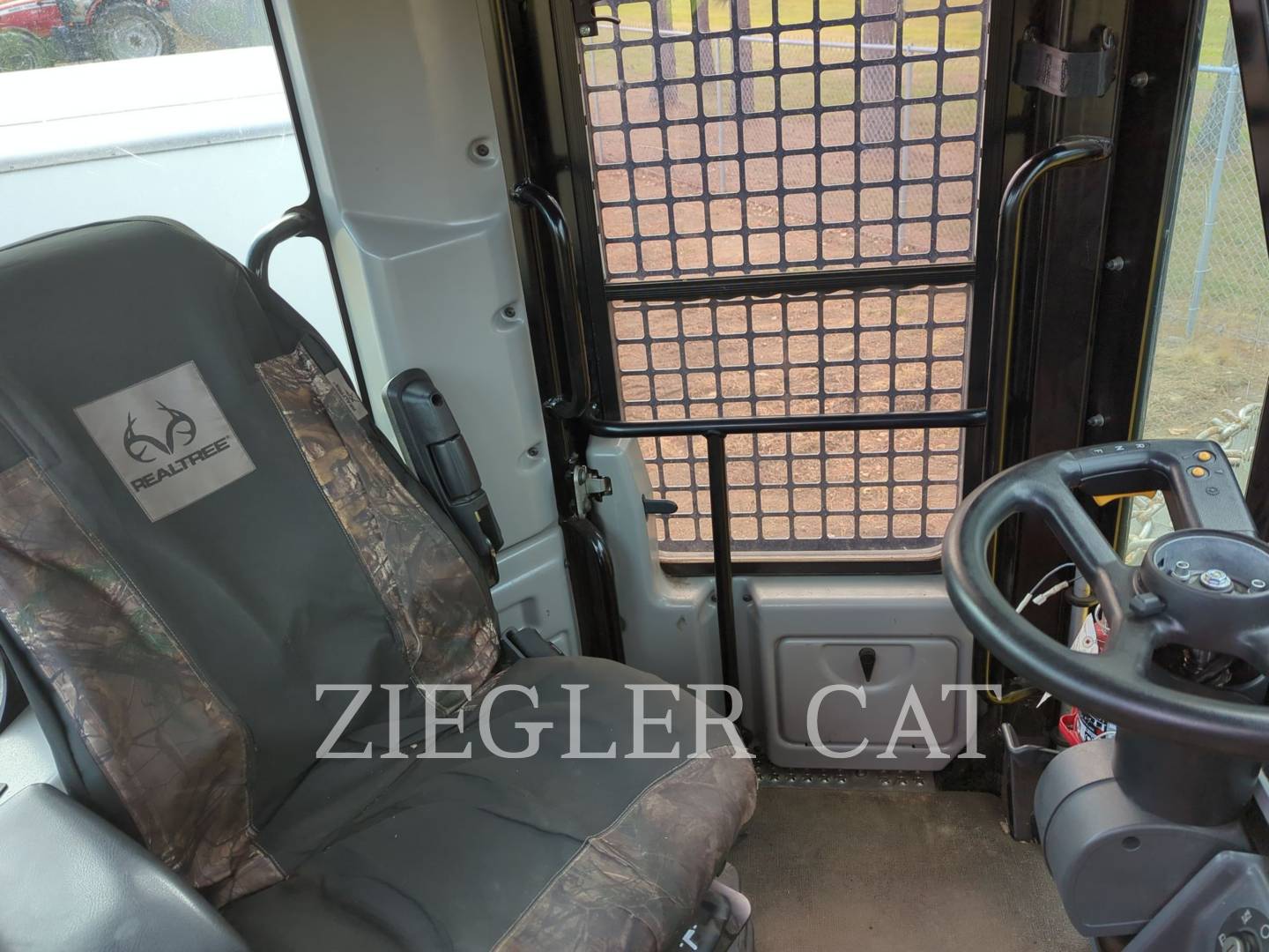 2016 Caterpillar 525D Misc