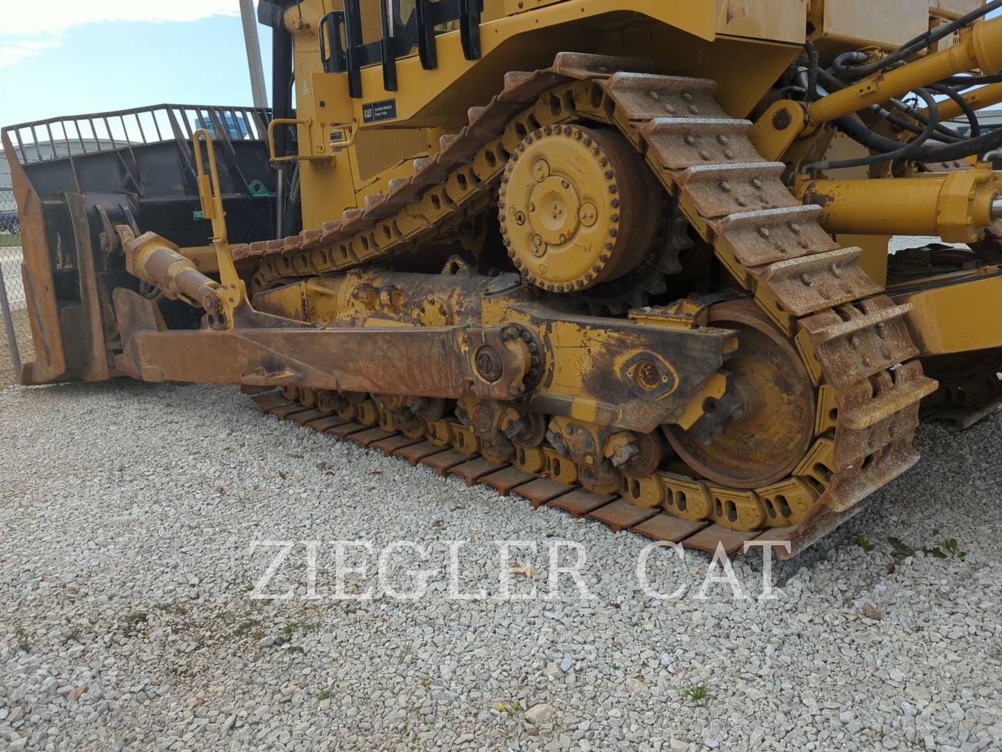 2017 Caterpillar D9T Dozer