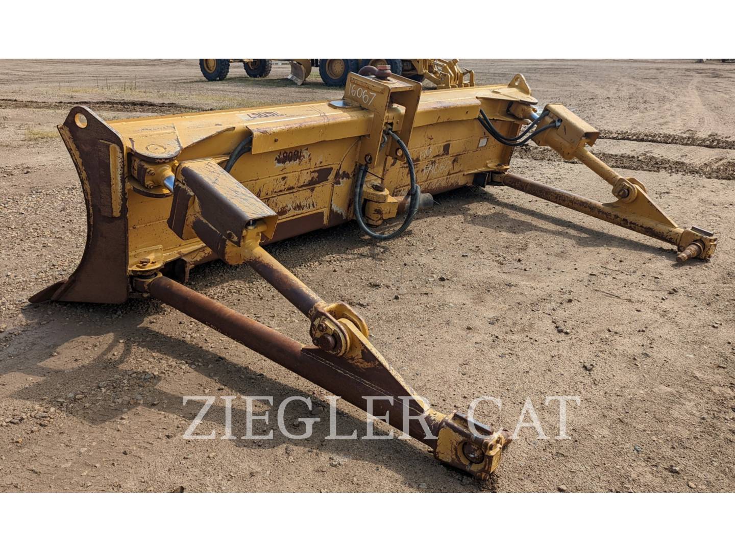 2018 Caterpillar D8T TRACK TYPE TRACTOR ANGLE BLADE Misc