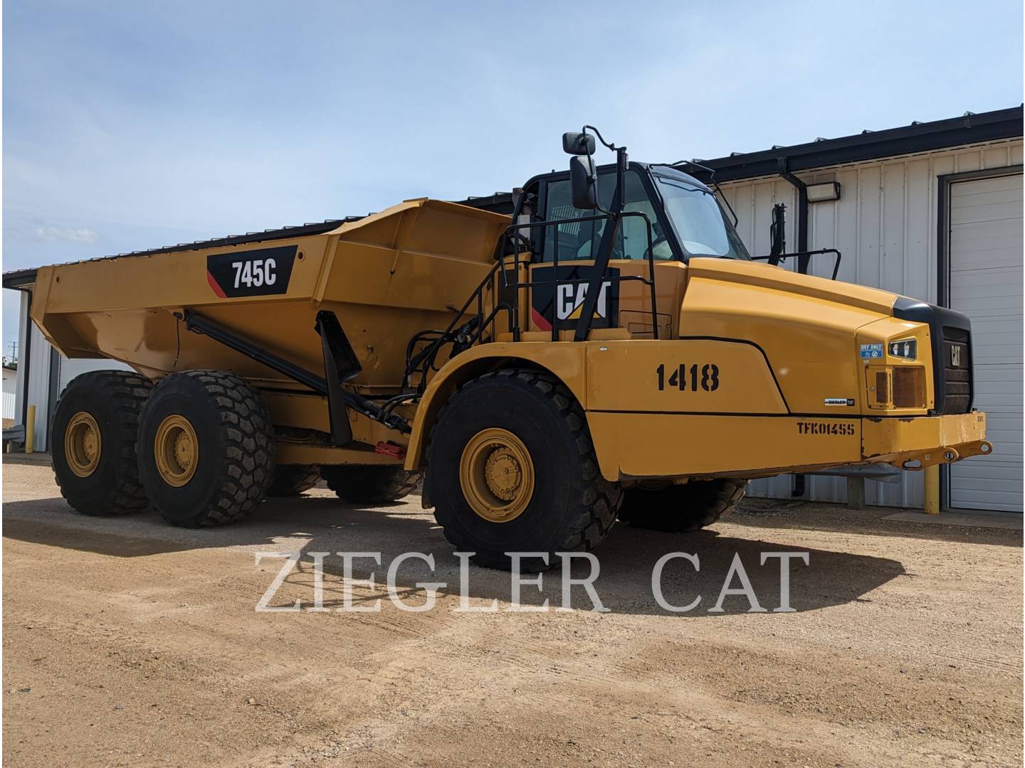 2017 Caterpillar 745C Articulated Truck