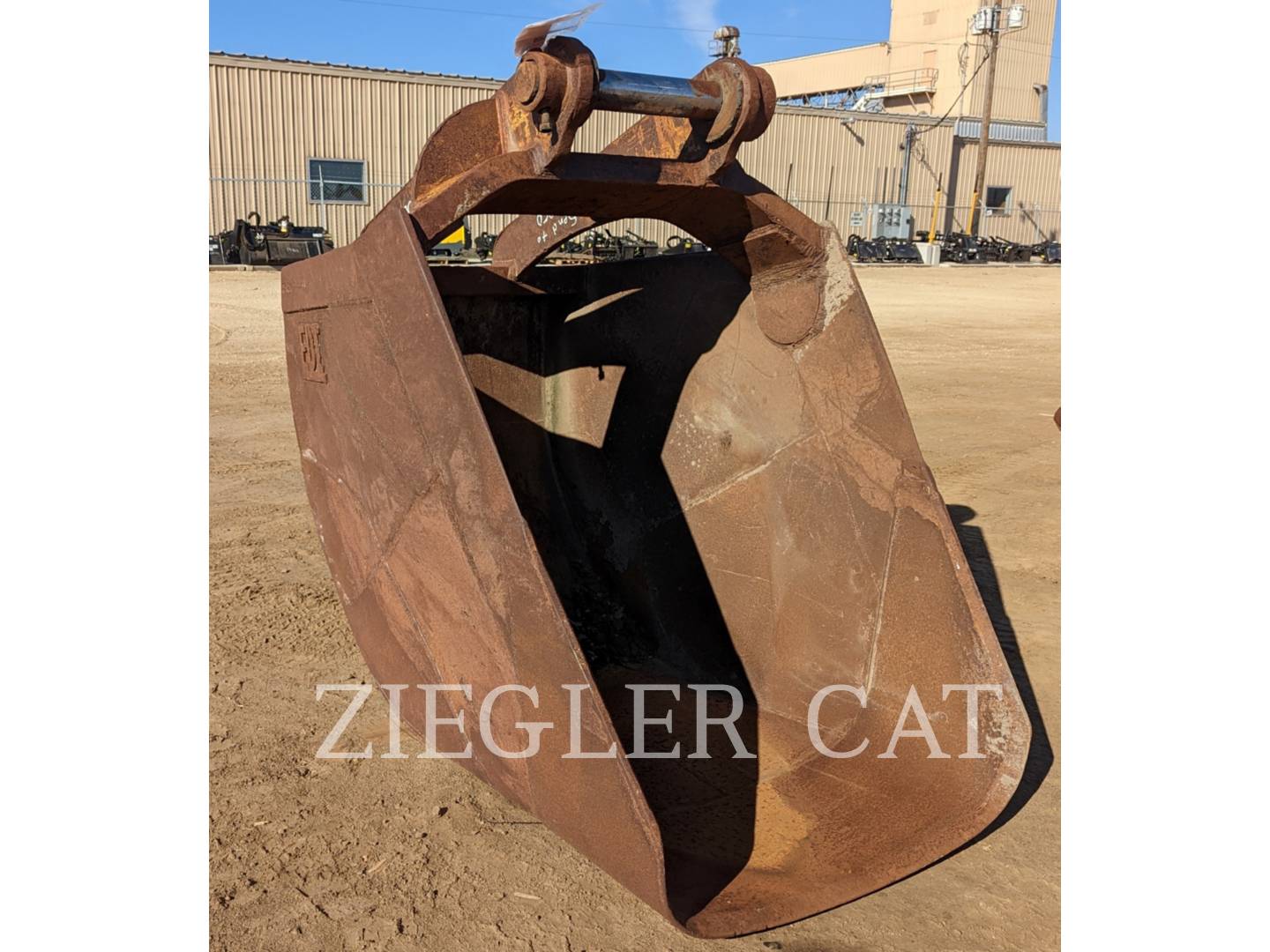 2000 Misc FLINK50"FBRC Bucket