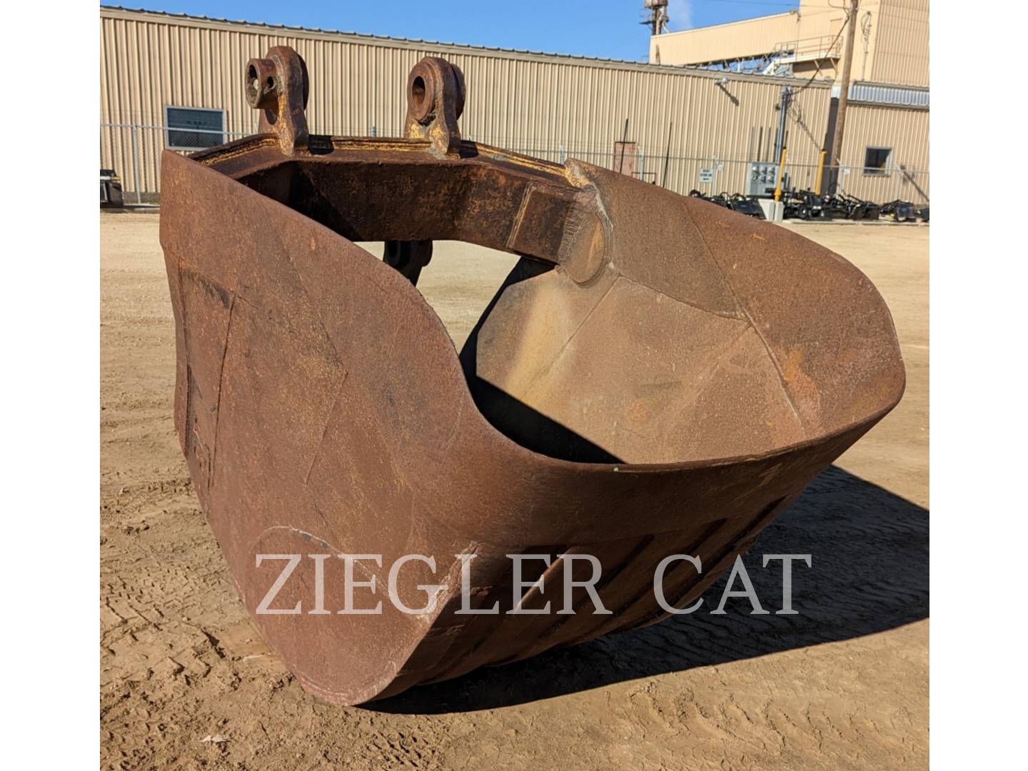 2000 Misc FLINK50"FBRC Bucket