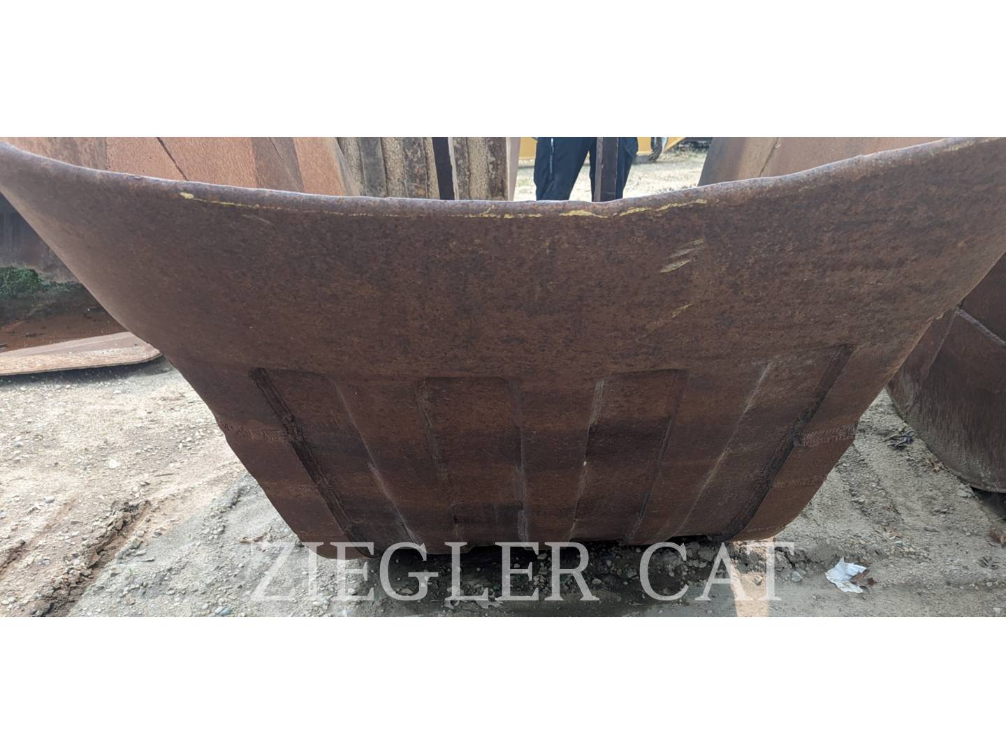 2000 Misc FLINK50"FBRC Bucket