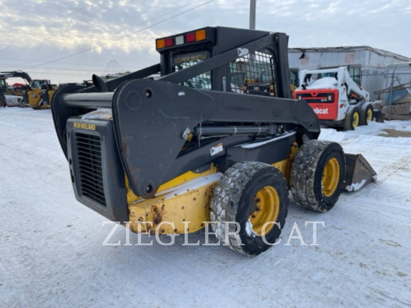 2006 New Holland L180 Skid Steer Loader