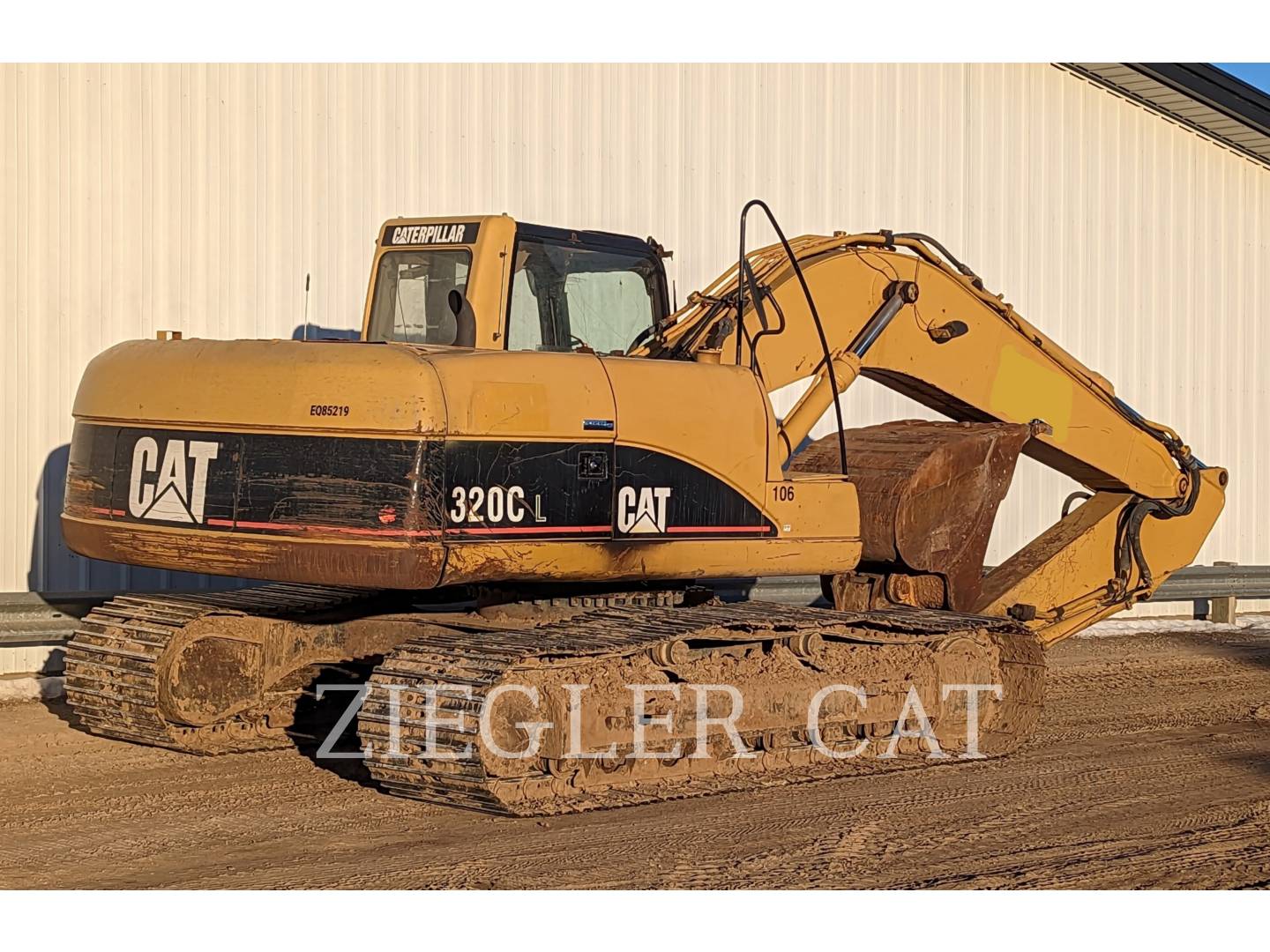 2004 Caterpillar 320C Excavator