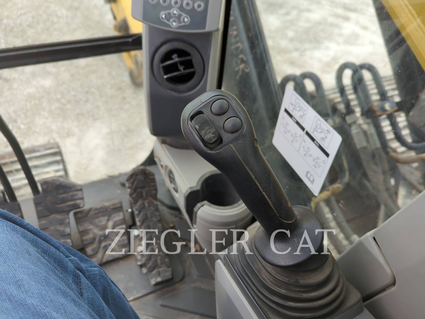 2019 Caterpillar 326FL Excavator