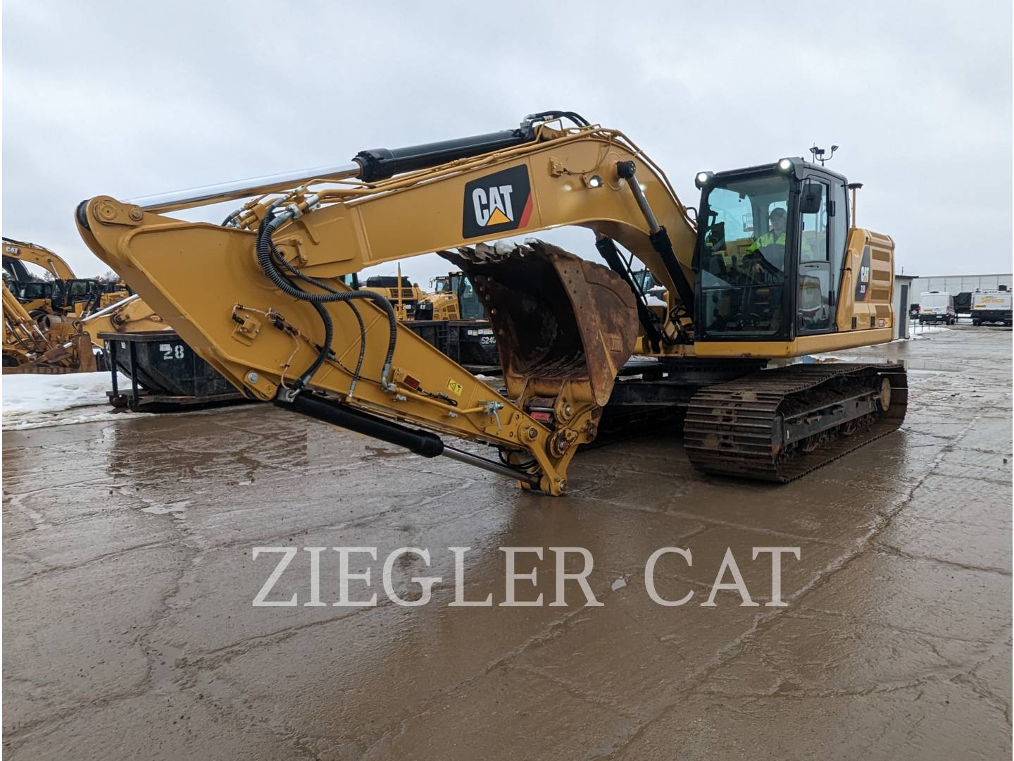 2018 Caterpillar 320 Excavator