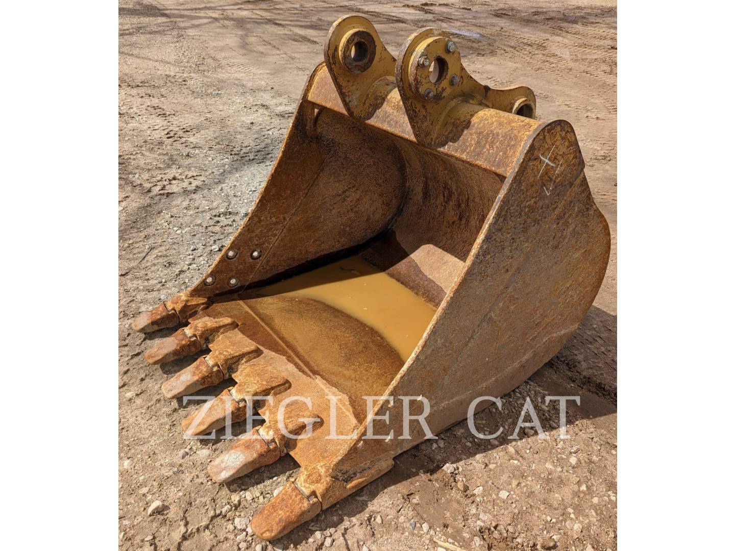 2010 Caterpillar 316 LINK EXCAVATOR BUCKET 48" GENERAL DUTY Bucket