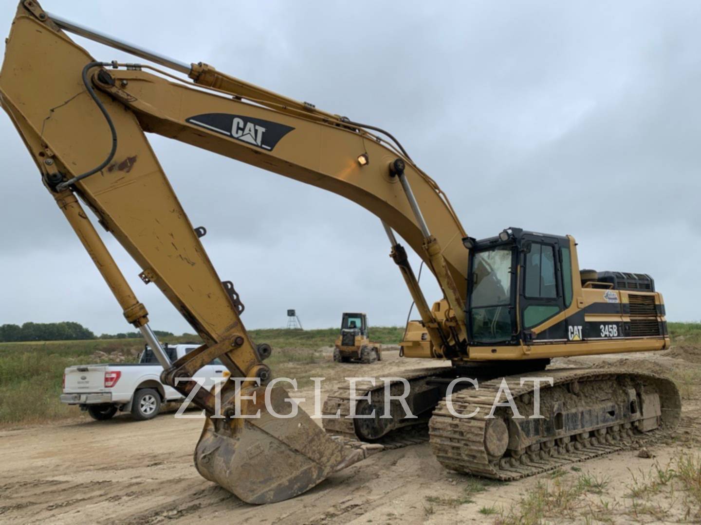 2000 Caterpillar 345B Excavator