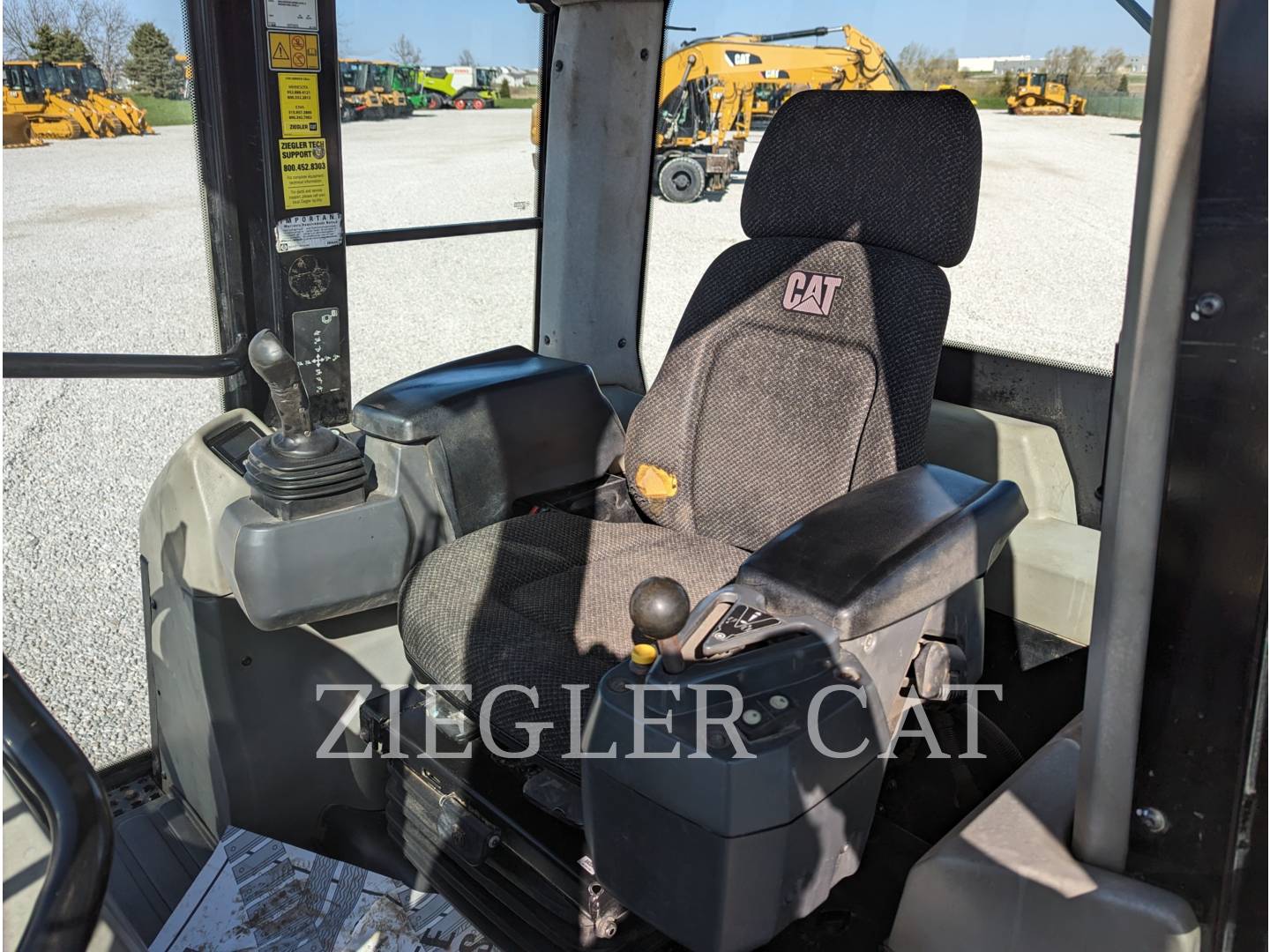 2014 Caterpillar 963D Compact Track Loader