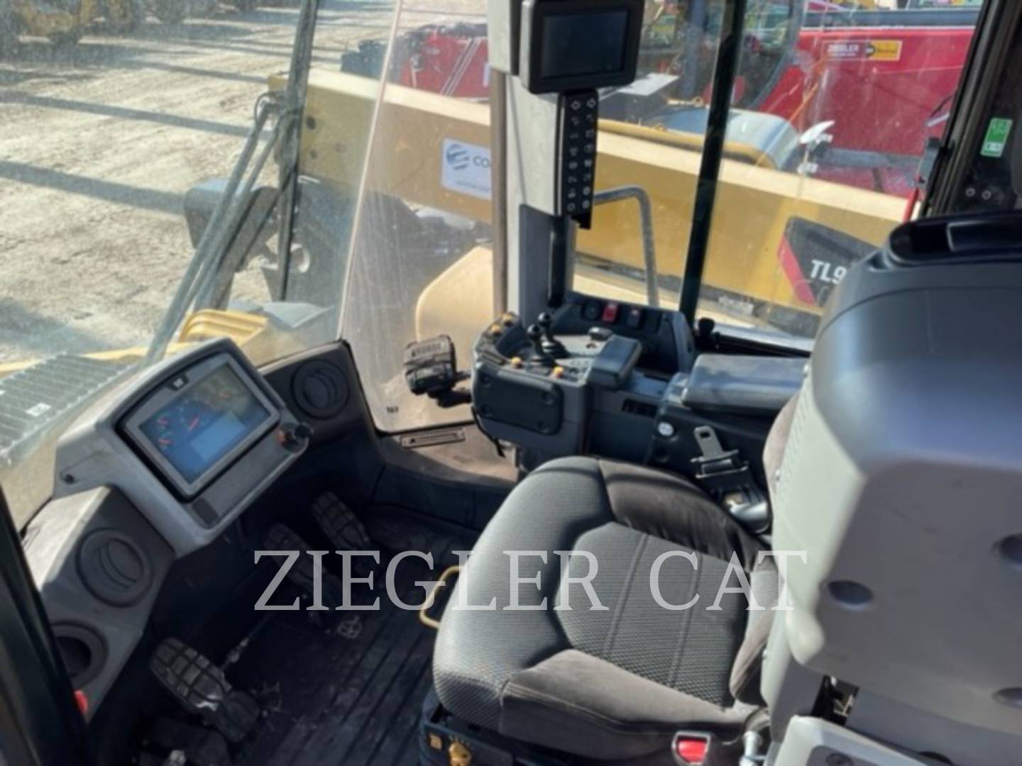 2020 Caterpillar 972M Wheel Loader