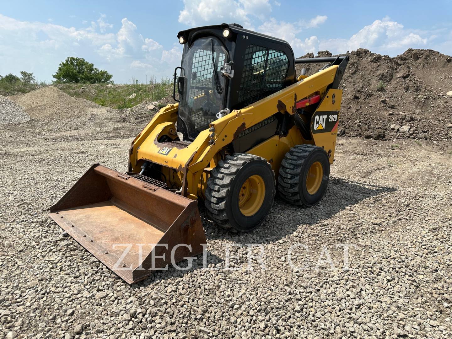 2015 Caterpillar 262D Skid Steer Loader