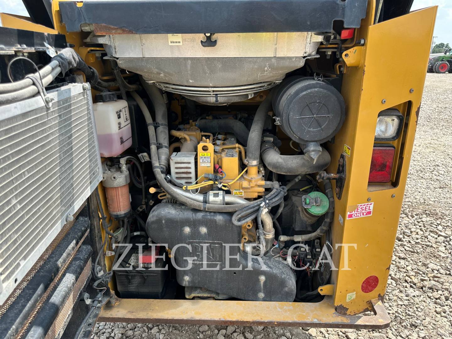 2015 Caterpillar 262D Skid Steer Loader