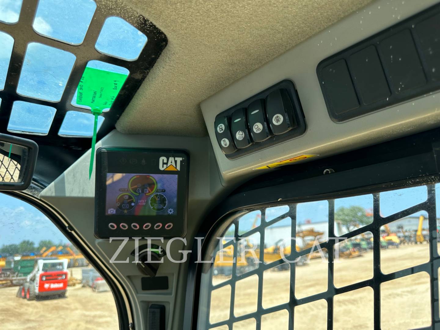 2015 Caterpillar 236D Skid Steer Loader