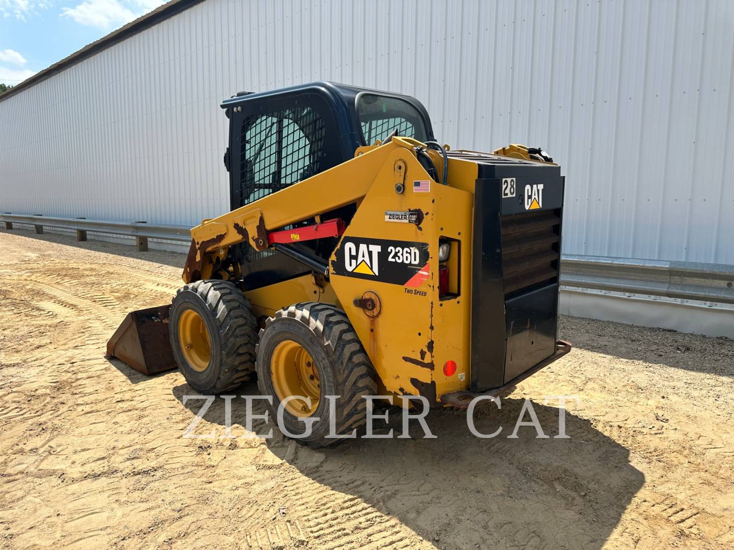 2015 Caterpillar 236D Skid Steer Loader