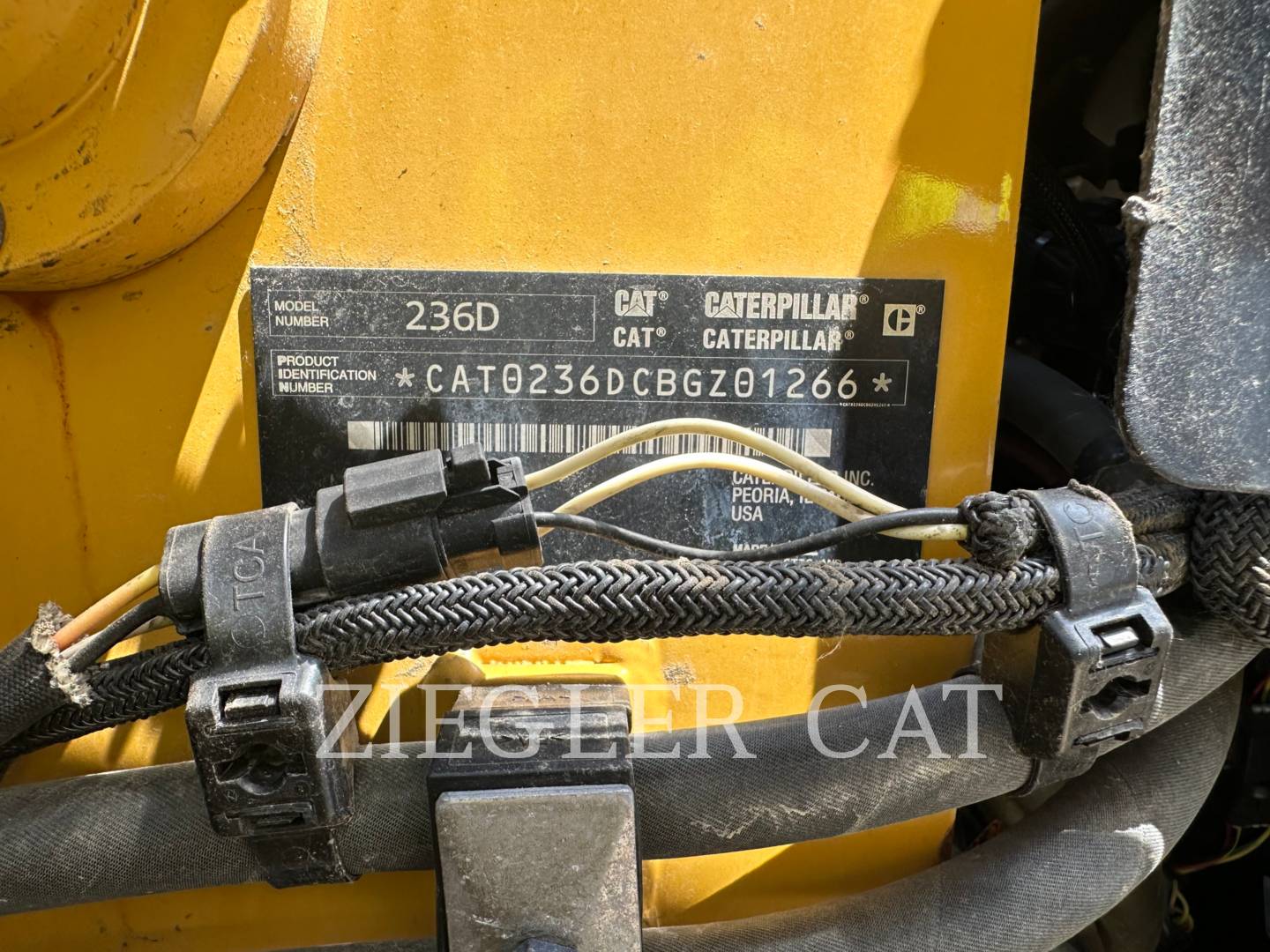 2015 Caterpillar 236D Skid Steer Loader