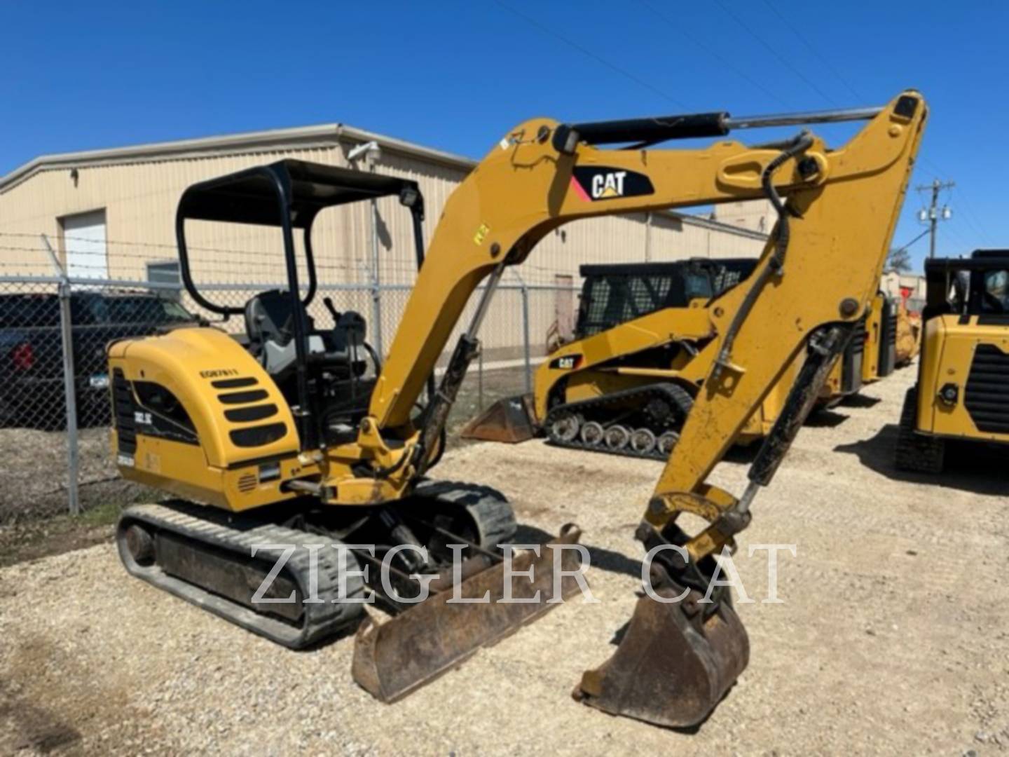 2011 Caterpillar 302.5C Excavator