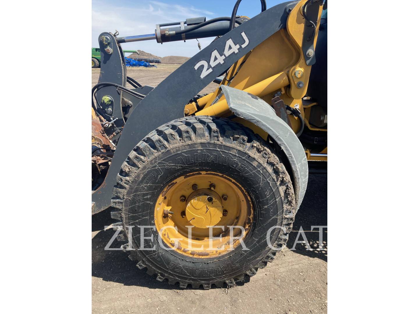 2011 John Deere 244J Wheel Loader