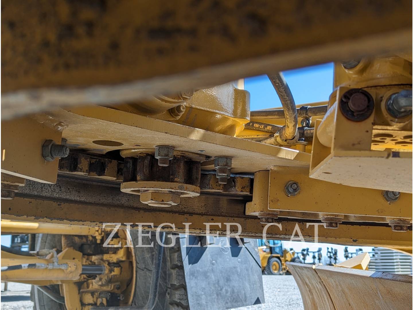 2018 Caterpillar 12M3 Grader - Road