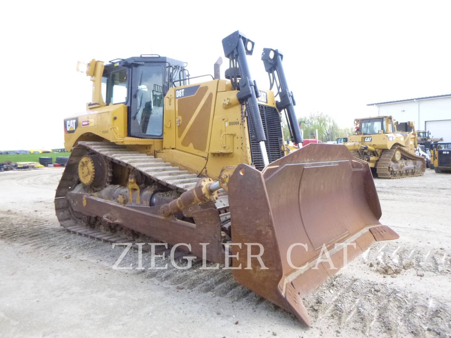 2015 Caterpillar D8T Dozer