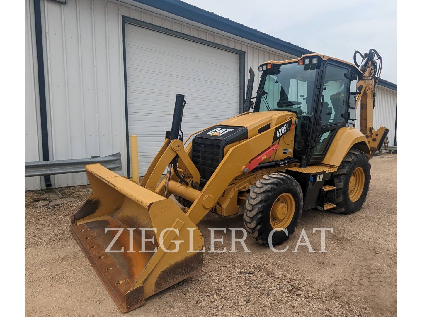 2019 Caterpillar 420F2 Tractor Loader Backhoe