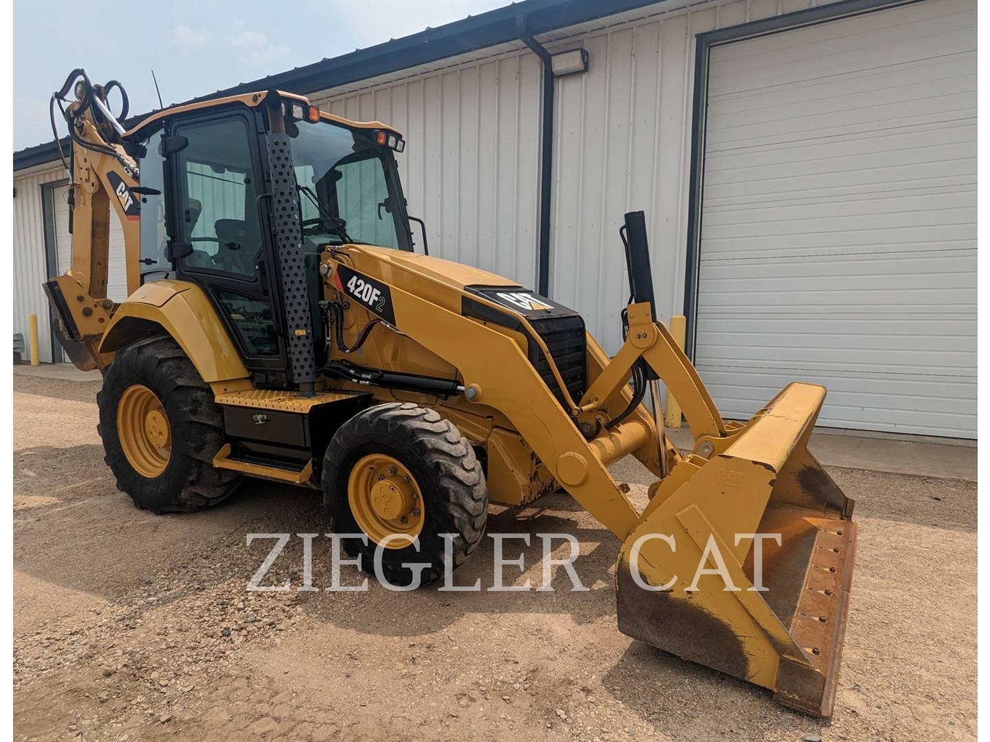 2019 Caterpillar 420F2 Tractor Loader Backhoe