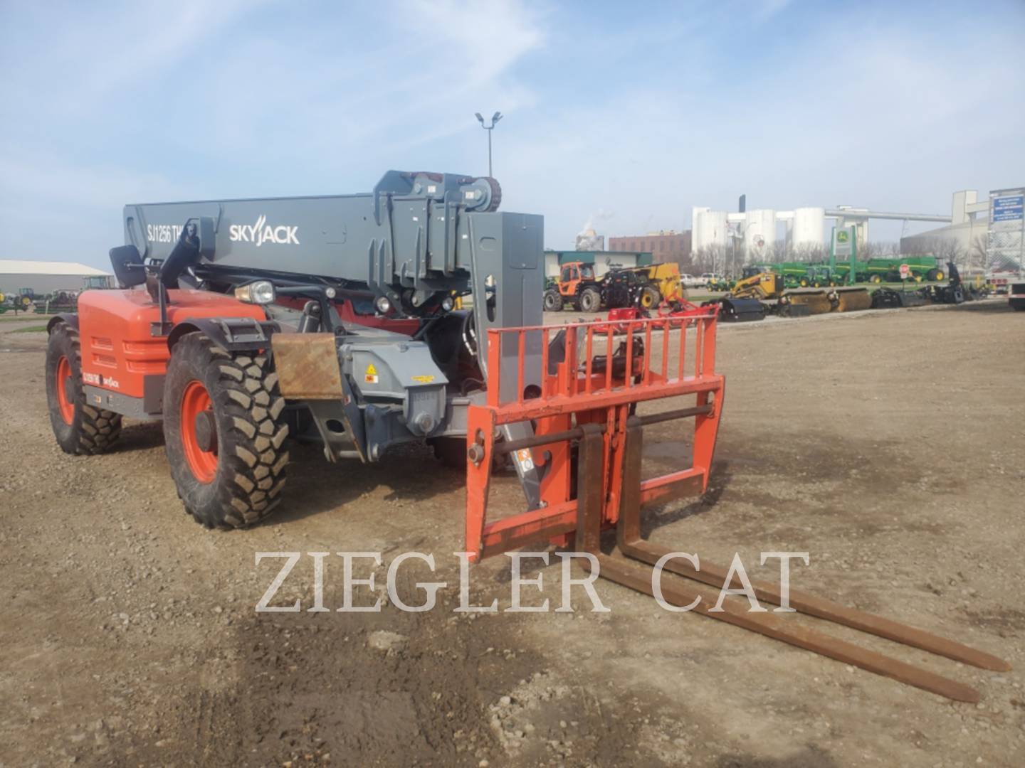 2019 Skyjack SJ1256 TeleHandler