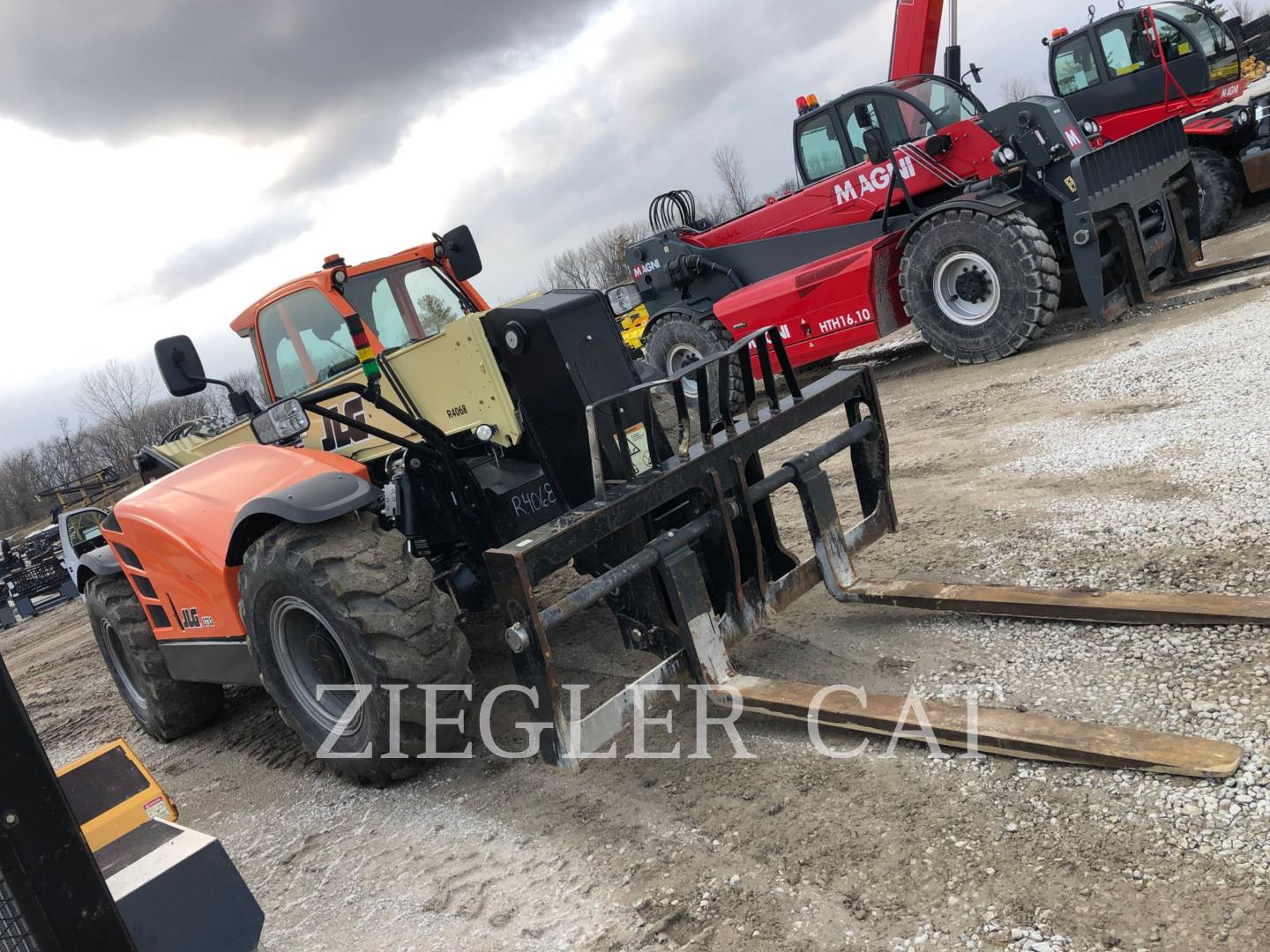 2019 JLG 1732 TeleHandler