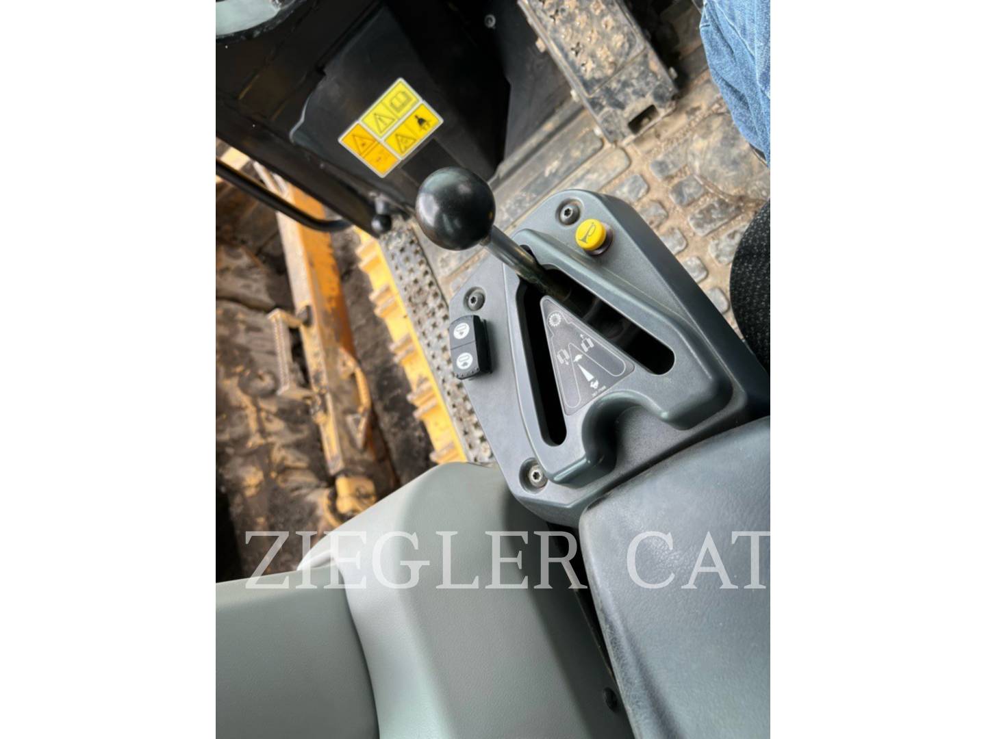 2020 Caterpillar 963K Compact Track Loader