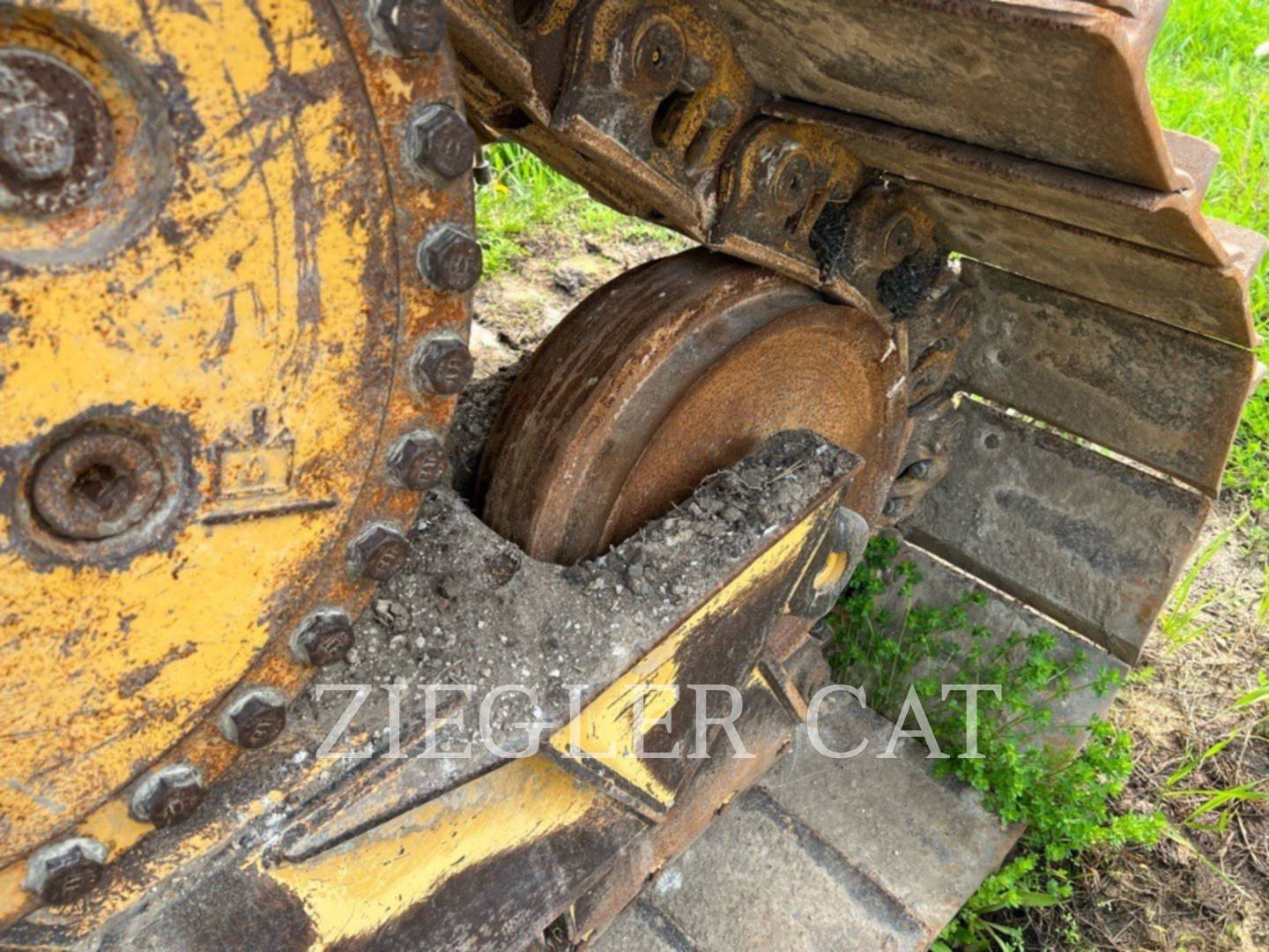 2015 Caterpillar D6T Dozer