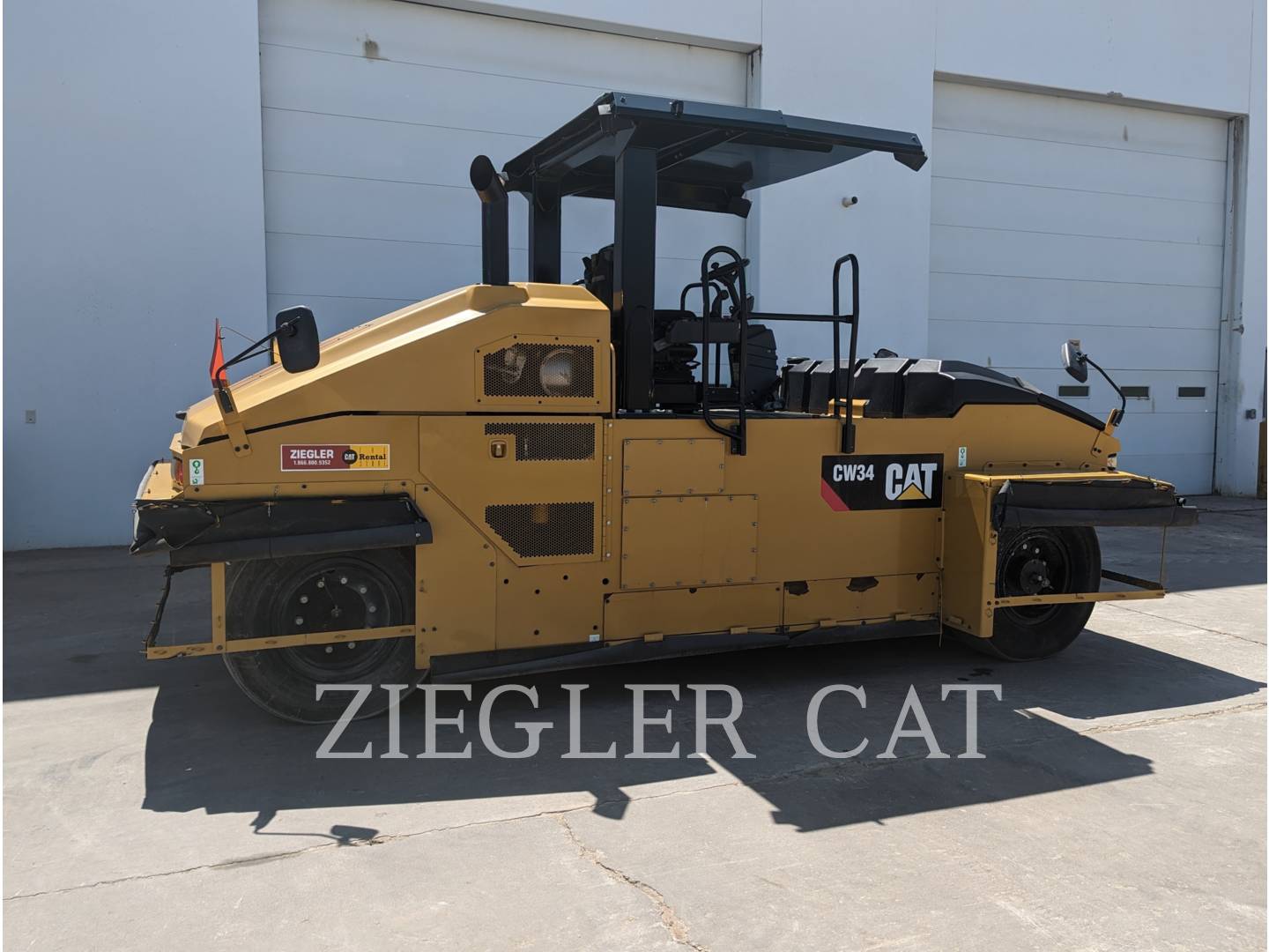 2016 Caterpillar CW34 Compactor