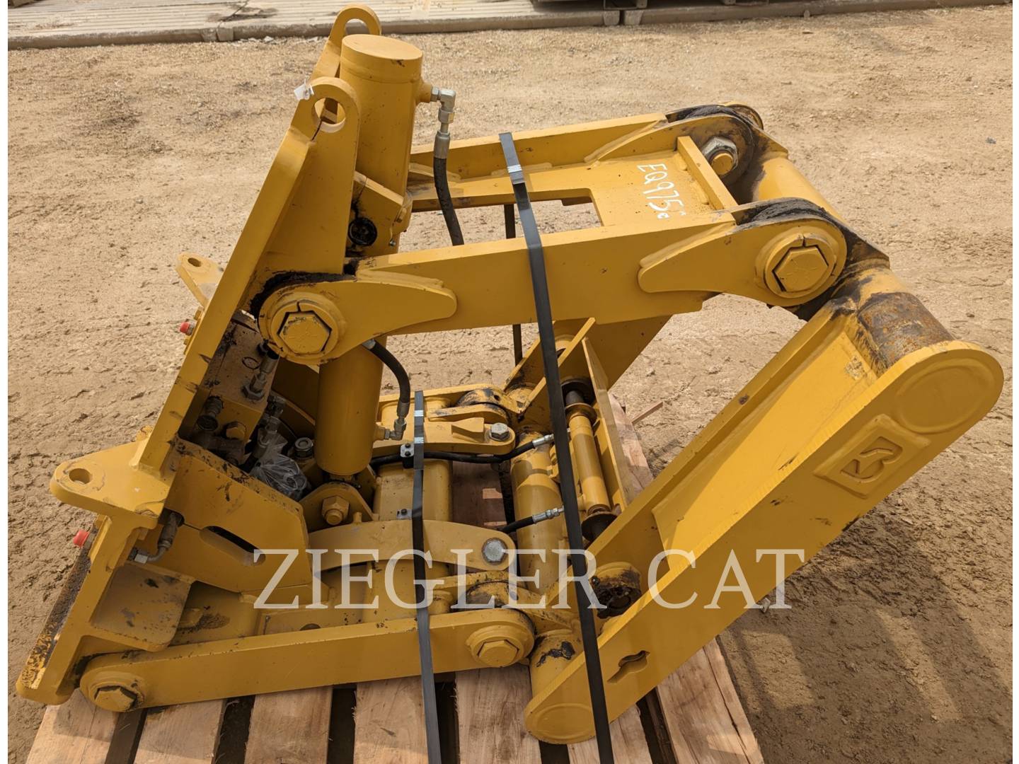 2018 Caterpillar MSERIESLOCKING LIFT Misc