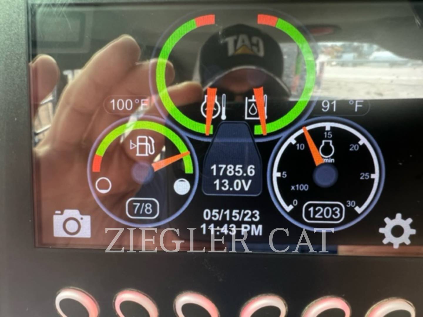 2016 Caterpillar 232D Skid Steer Loader