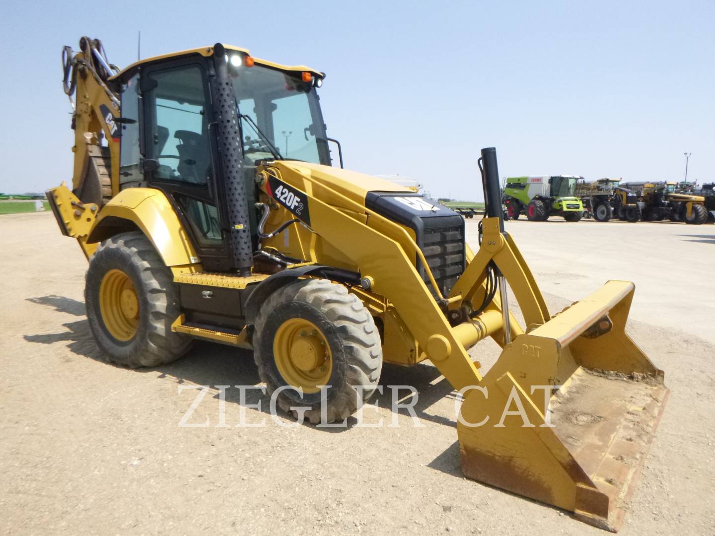 2016 Caterpillar 420F2 Tractor Loader Backhoe