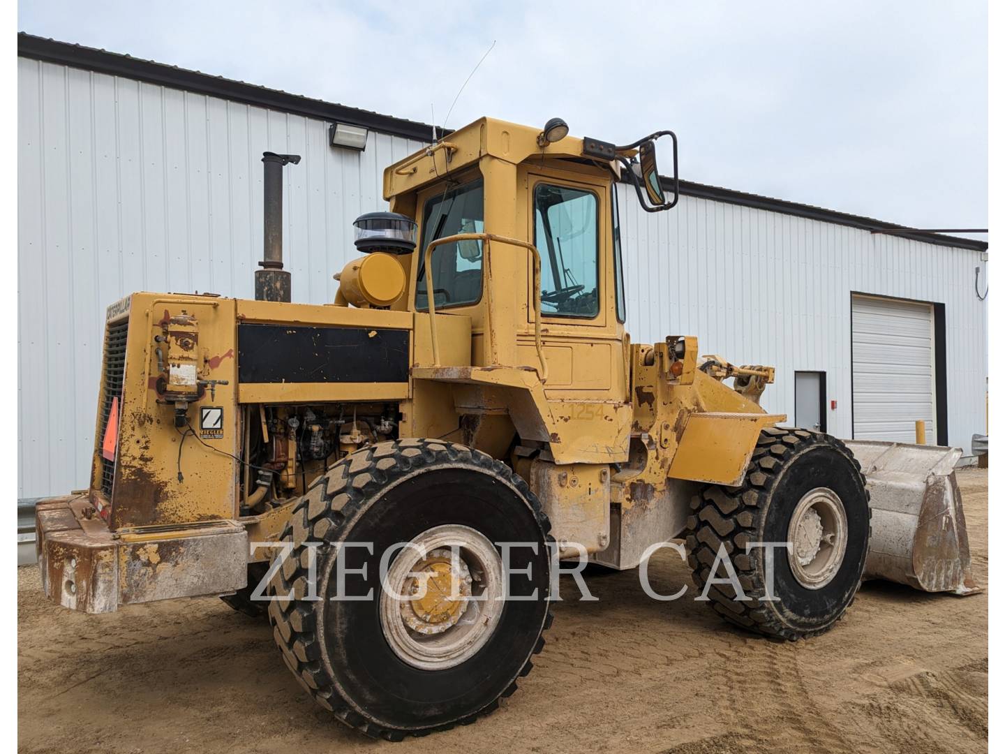 1982 Caterpillar 950 Wheel Loader