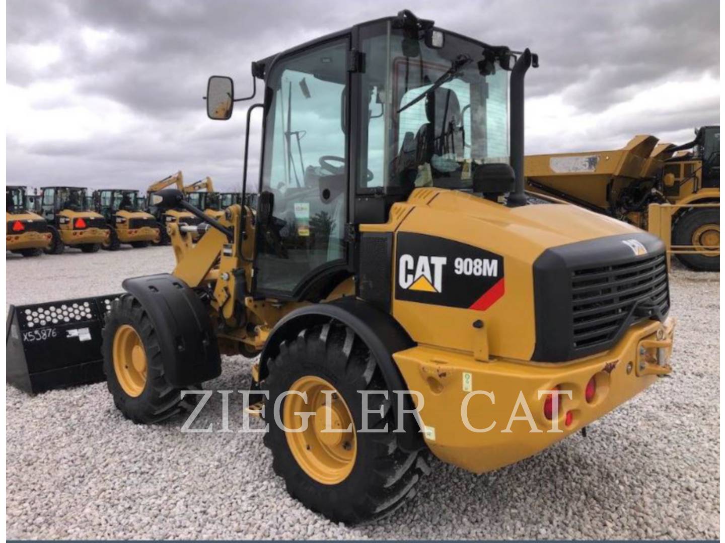 2019 Caterpillar 908M Wheel Loader