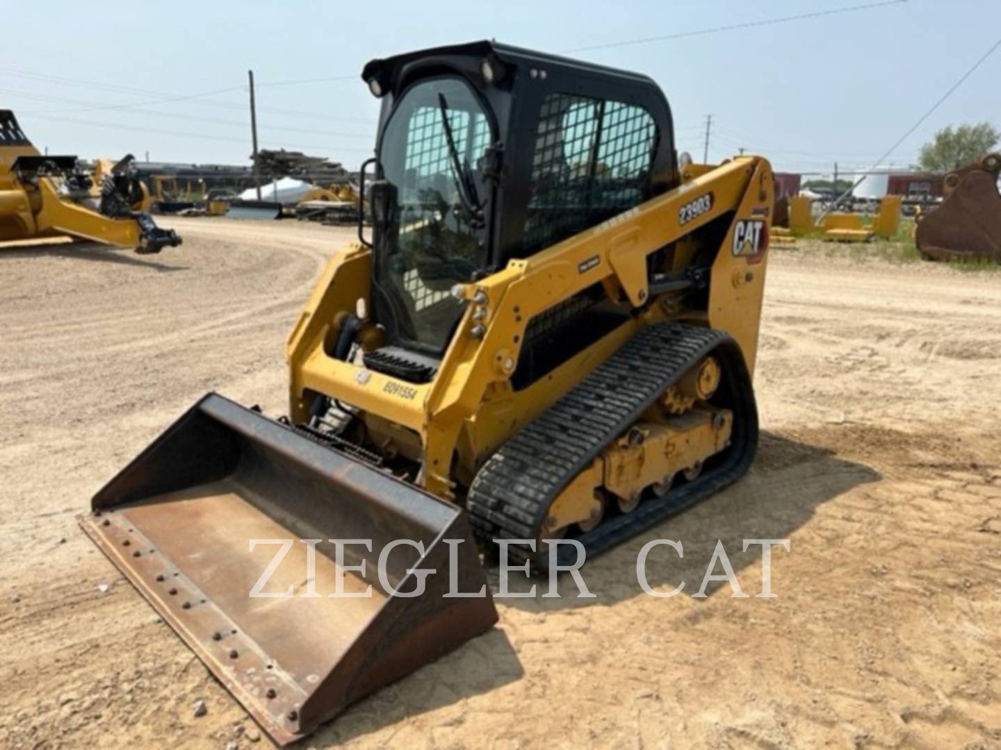 2021 Caterpillar 239D3 Misc